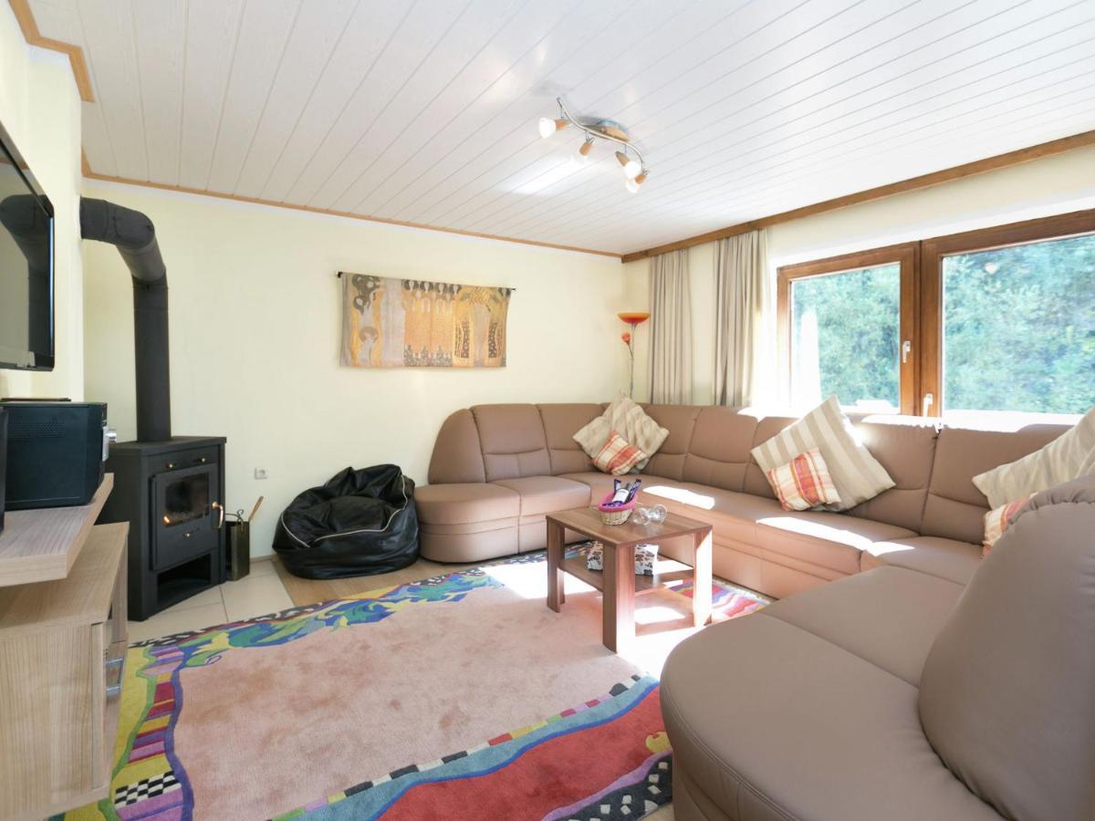 Apartment In Salzburgerland Near The Ski Area Viehhofen Eksteriør billede